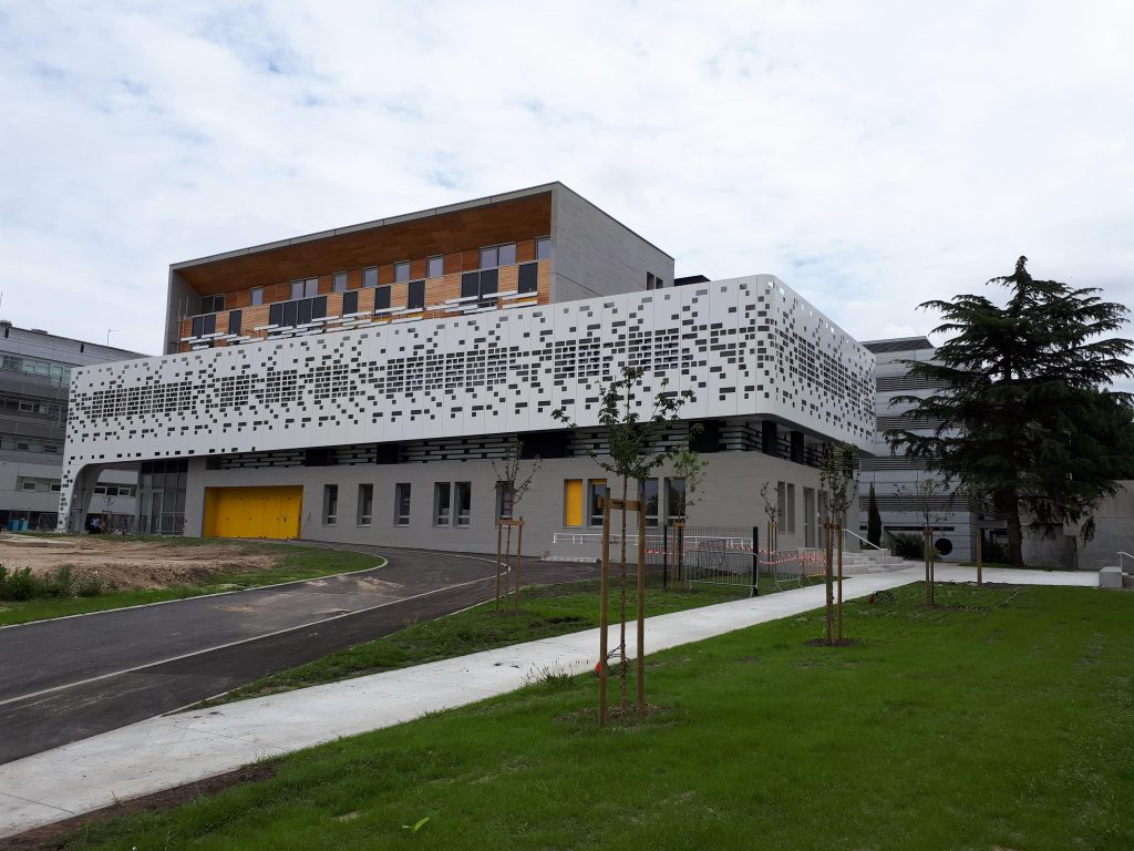 CONSTRUCTION D’UN BÂTIMENT DEDIE AUX SCIENCES ODONTOLOGIQUES À BORDEAUX